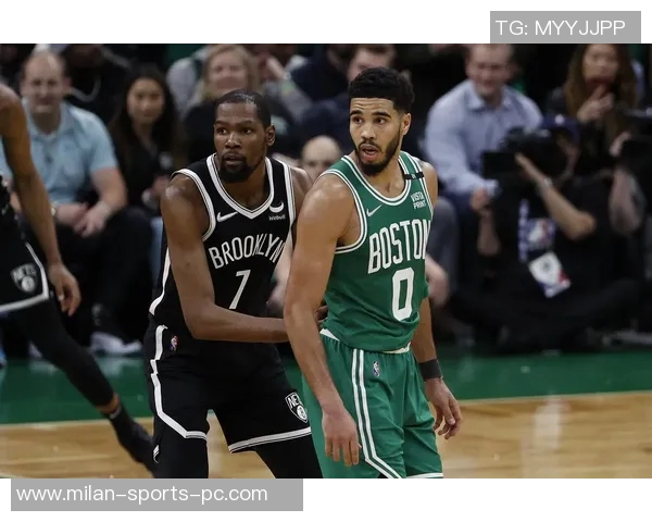 杜兰特评价塔图姆复出前景称其在此阶段表现令人期待