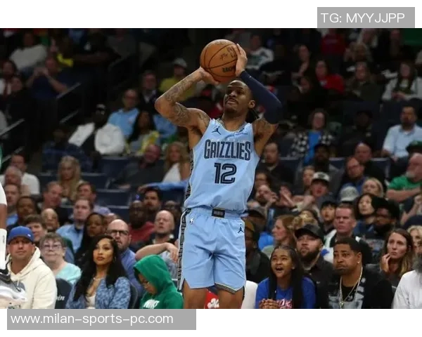 爱德华兹第三节狂飙16分前三节已斩获34分展现超强状态